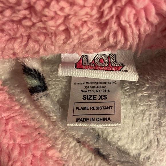 Girls L. O. L. Bath robe with pink tie. XS - Picture 3 of 3